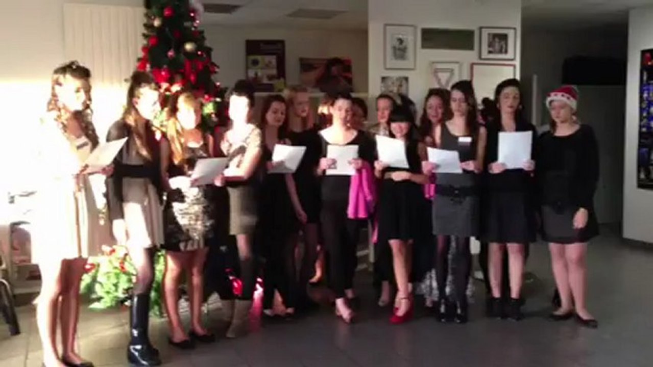 noêl à l'école de coiffure et d'esthetique scotto di cesare