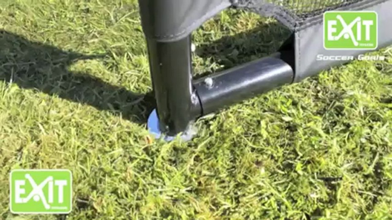 Hochwertige EXIT Fußballtore im Vergleich mit günstigem Fußballtor