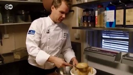 مائدة أعياد الميلاد السويدية | يوروماكس