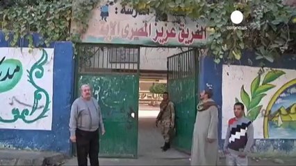 Alejandría vive enfrentamientos por el referéndum...