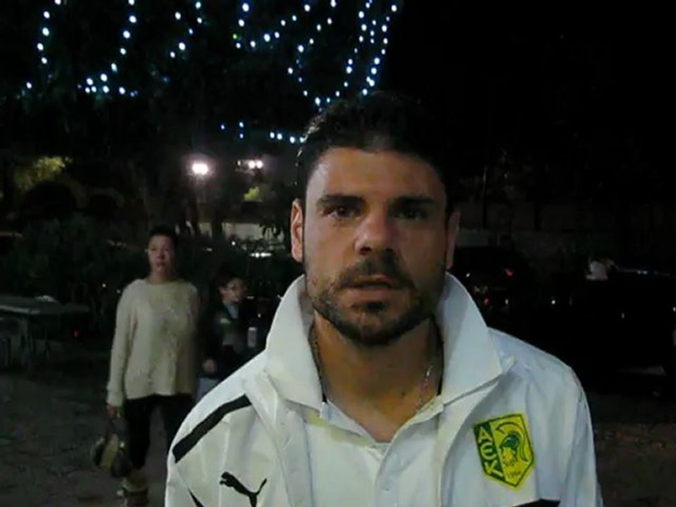 Ο Χρήστος Μαραγκός εύχεται καλές γιορτές