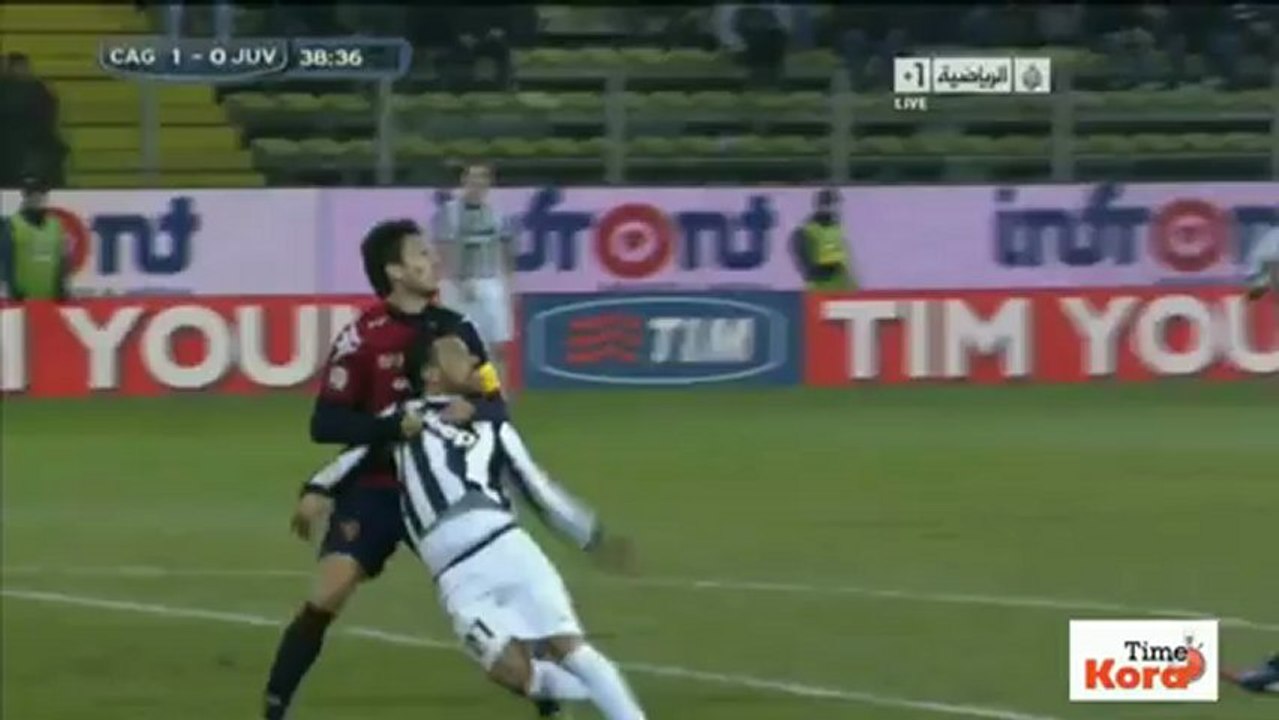 ضربة جزاء لليوفي غير محتسبة