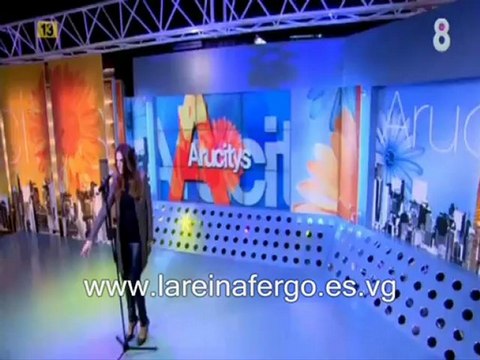 Nuria Fergó: Entrevista y actuación de Castigo Divino en el programa Arucitys