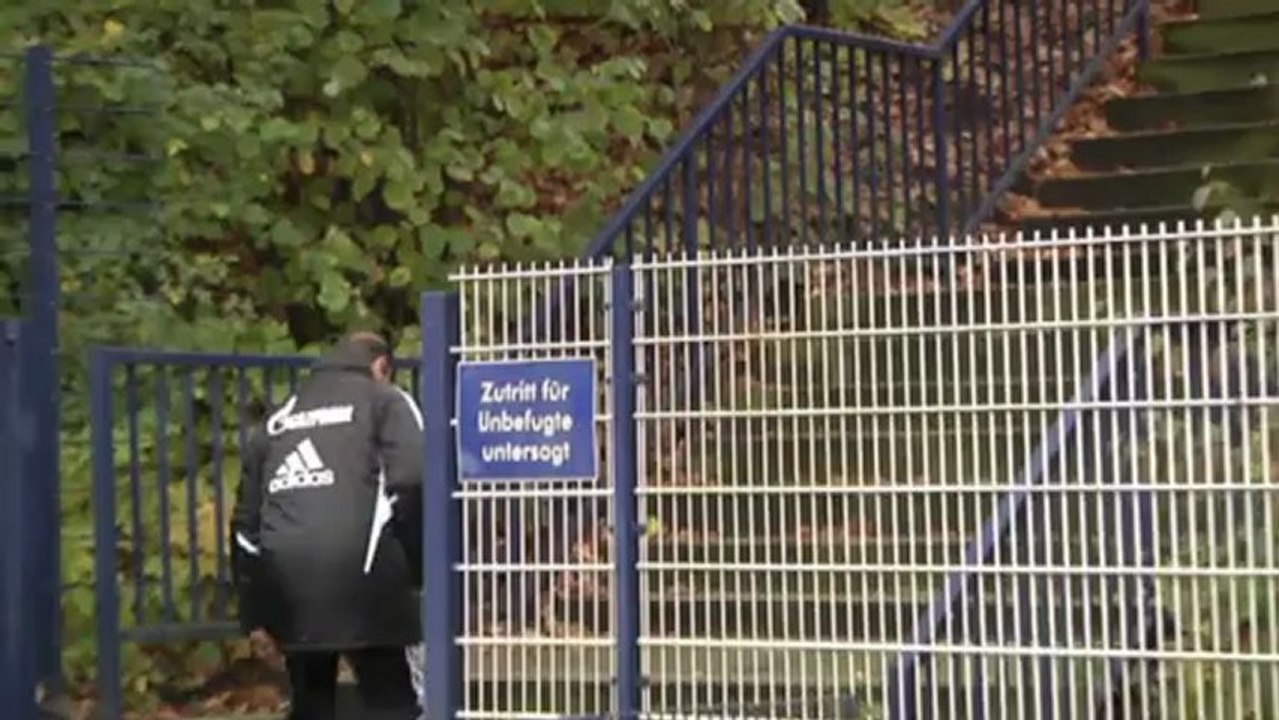 Wolfsburg lässt Profis im Dunkeln tappen