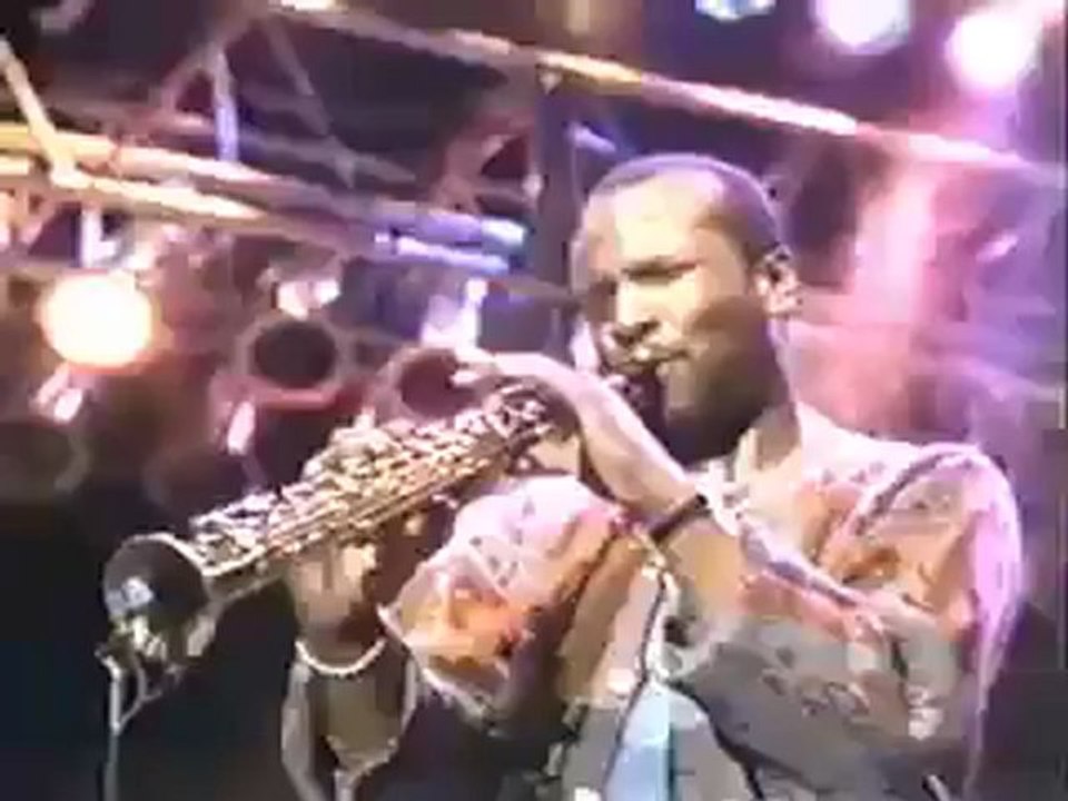 George Howard - Steppin  Out