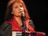 Michèle Bernard chante à A Thou Bout d'Chant, Lyon, 21 décembre 2012