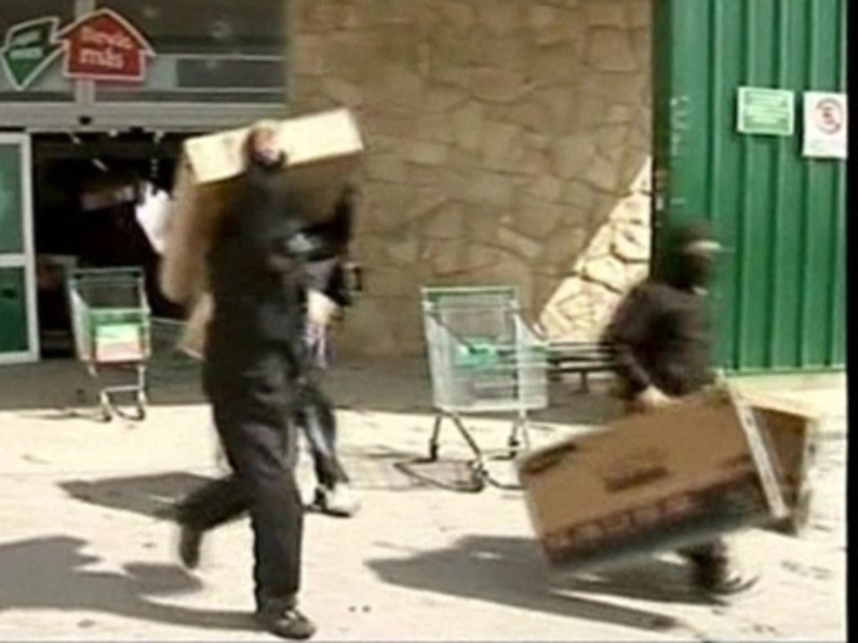 Union denies Argentina looting role