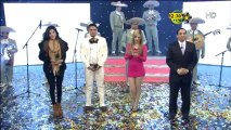 Gil canta con Mariachi en Premios Fama