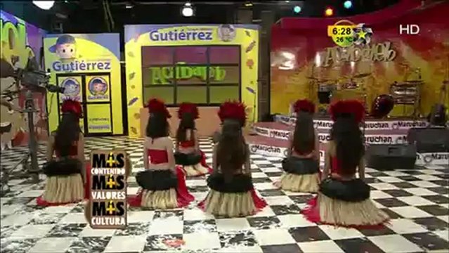 Baile Hawaiano (Más Contenido, Más Valor, y Más Cultura)