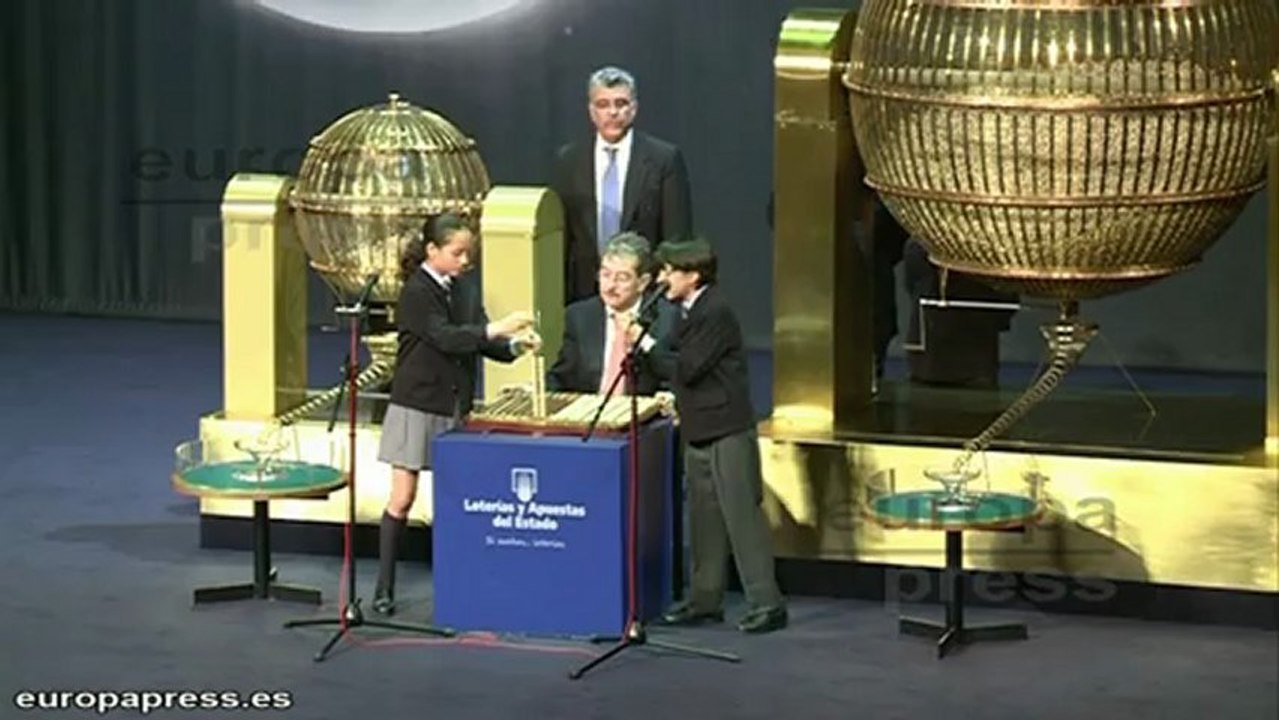 El 85.045 cuarto premio y el 11.419 primer quinto premio
