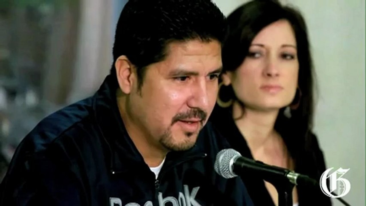 Montreal Alouette's Anthony Calvillo and Alexia Kontolemos, cancer survivors