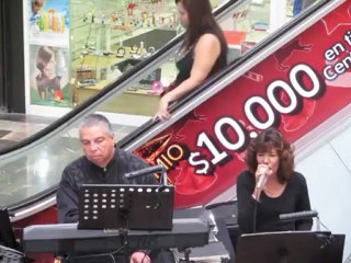 DUETO GRAN PIANO de PACO SERVIN[2].avi.mov