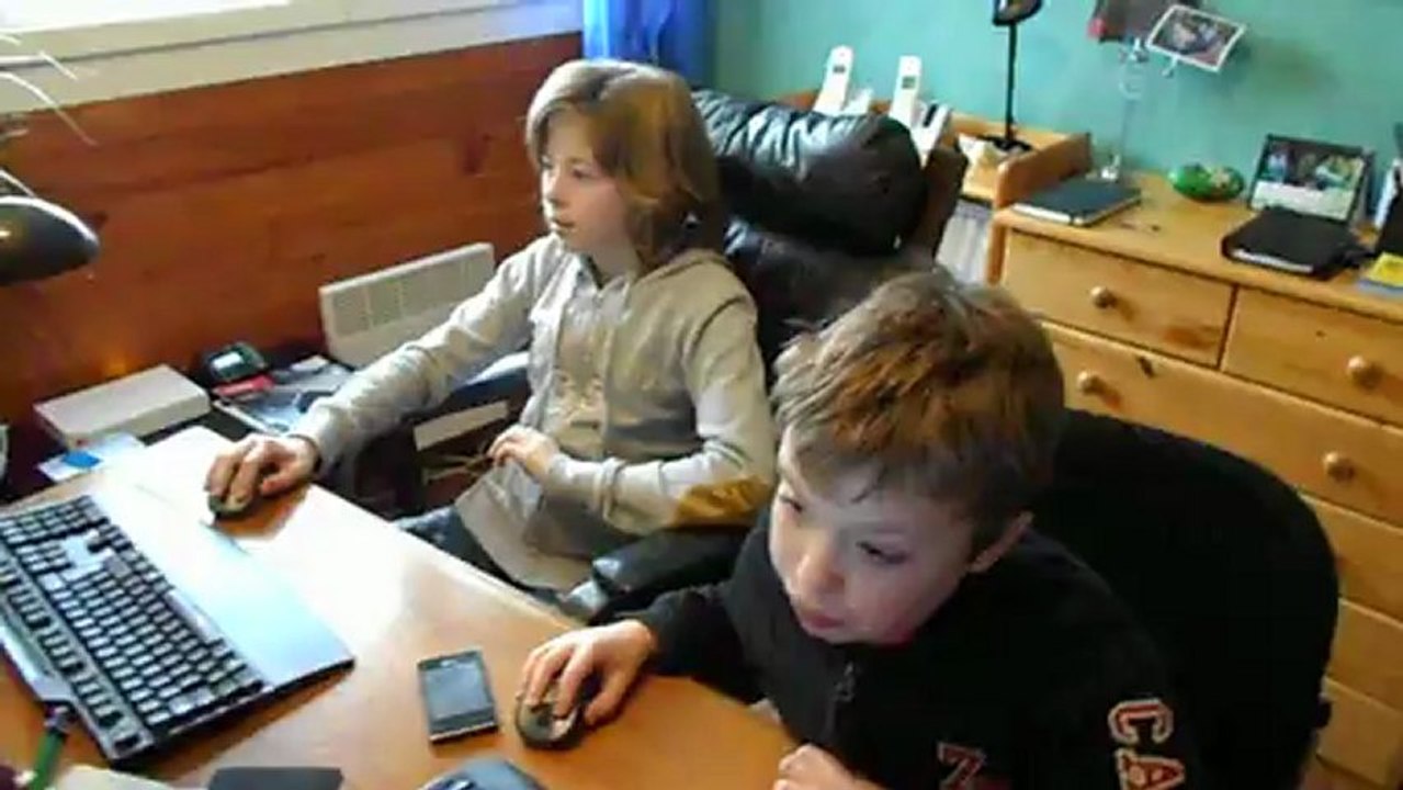 Ilana, Quentin et Noam au...bureau.