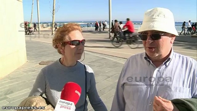 Vecinos de Barcelona muy contentos por el buen tiempo