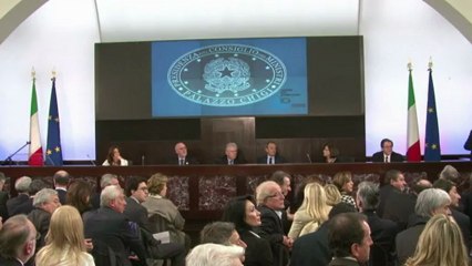 Monti apresenta plano para Europa