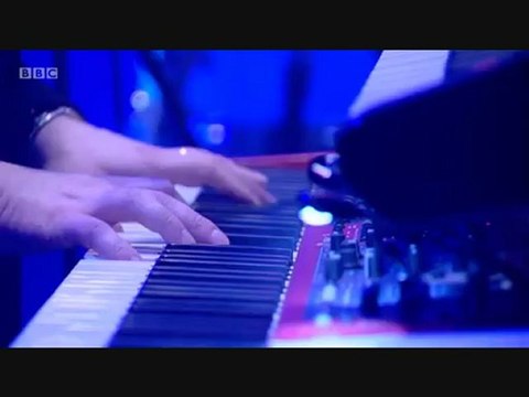 Robbie Williams Radio 2 Part 2