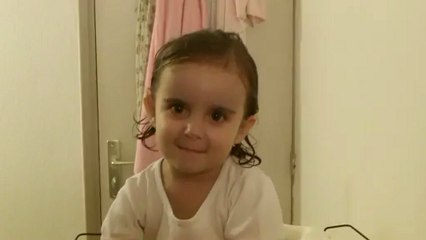 Eléonore - comptine Noël - dec 2012