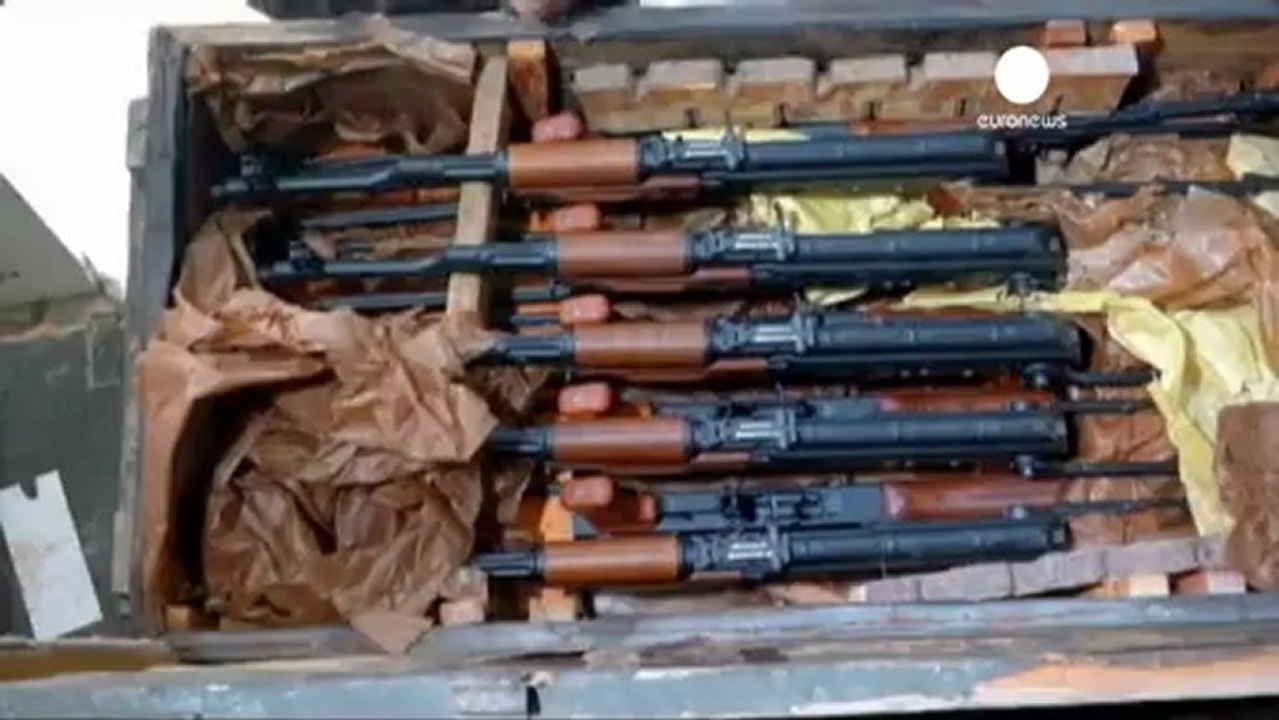 Siria, Damasco punta le armi sui civili