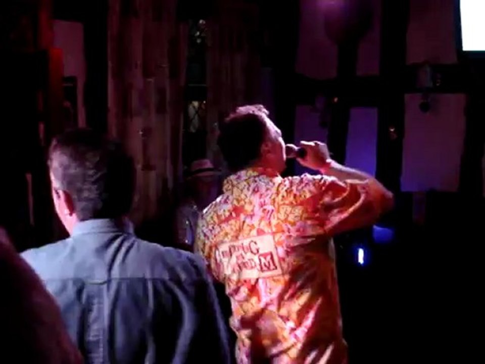 TONY BRYANT - Rhinestone Cowboy - The karaoke King strutting his stuff (Stax / Gas Scooter Rally August 2012)