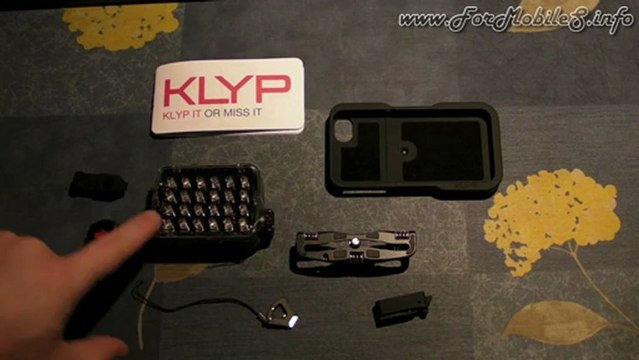 Unboxing di Manfrotto KLYP iPhone 4-4S MKPLKLYP0 (LED Light ML240, tripod) - esclusiva mondiale !