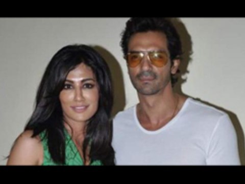 Arjun & Chitrangada Promotes Inkaar @ IIT Mumbai Cultural Festival Mood Indigo !