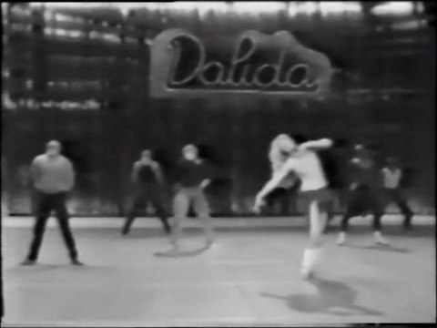 Dalida remix paroles paroles 2 French guy's VERSION LONGUE 2012