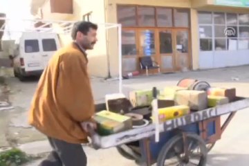 ''Hayatının aşkını'' arıyor