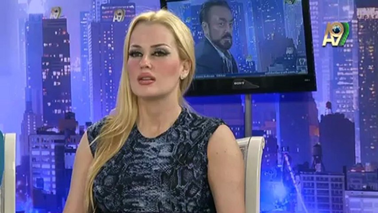 Trois questions en rapport avec les valeurs numériques (abjad) dans le Coran, l'évènement du Mahdi et le maquillage chez les femmes