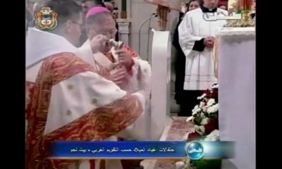 Faithful in Bethlehem as Christmas mass urges peace