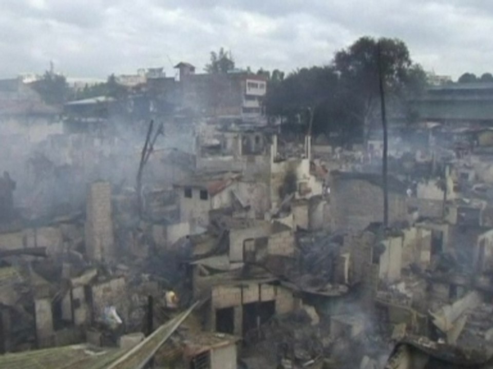 Fires leave hundreds homeless