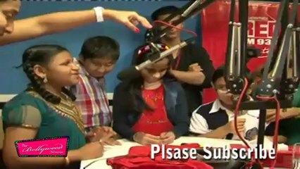 Anushka Sharma have fun with her fans