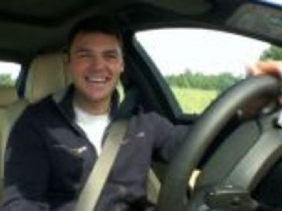 Martin Kaymer auf der Rennstrecke