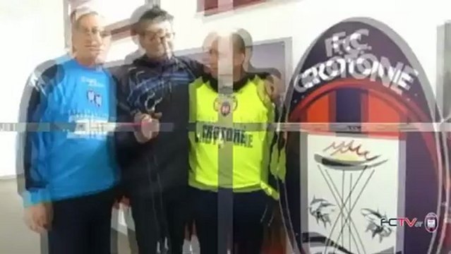 Fc Crotone | Gli auguri di Buon Natale della squadra