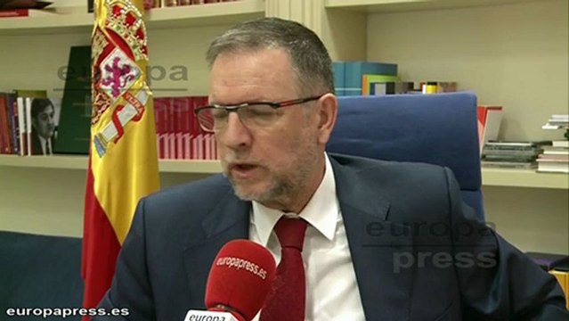 A Iglesias no le escandalizaría un PSC con grupo propio