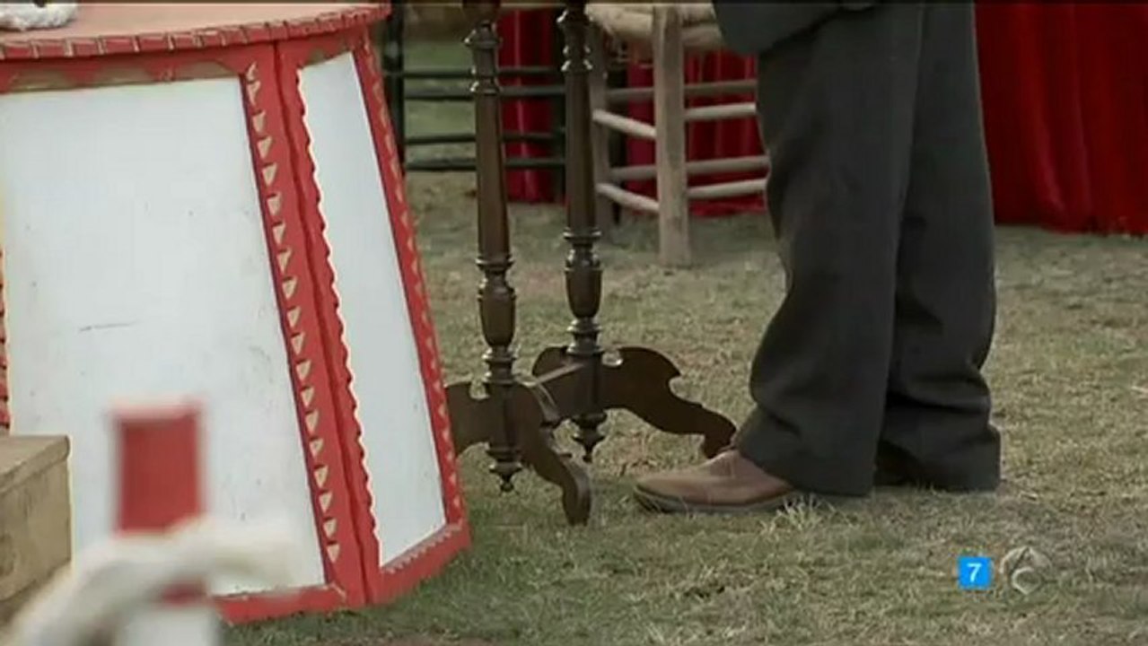 TRISTAN  Y PEDRO MIRAÑAR RAIMUNDO NO PUEDE IR USTED ESDPV 24-12-2012