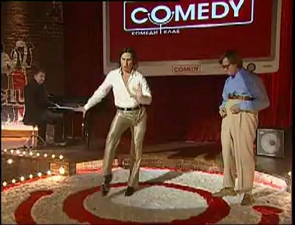 Артур Пирожков с его ''Долгожданным'' альбомом (2009)