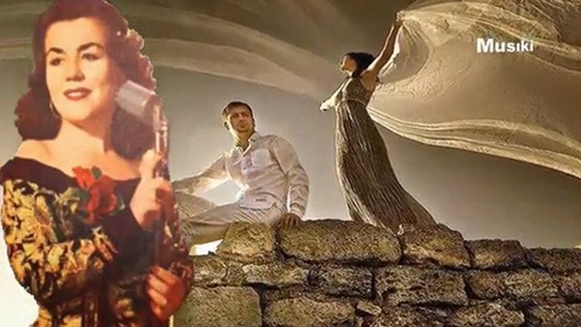 Hamiyet Yüceses ♫ Ver sâkî tâzelendi derdim bu gece.HD