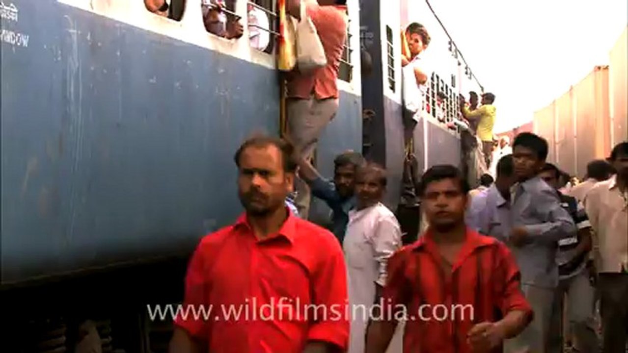 India train-hd-no name-3.mov