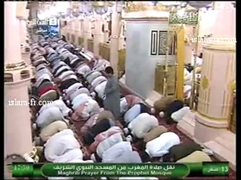 salat-al-maghreb-20121226-madinah