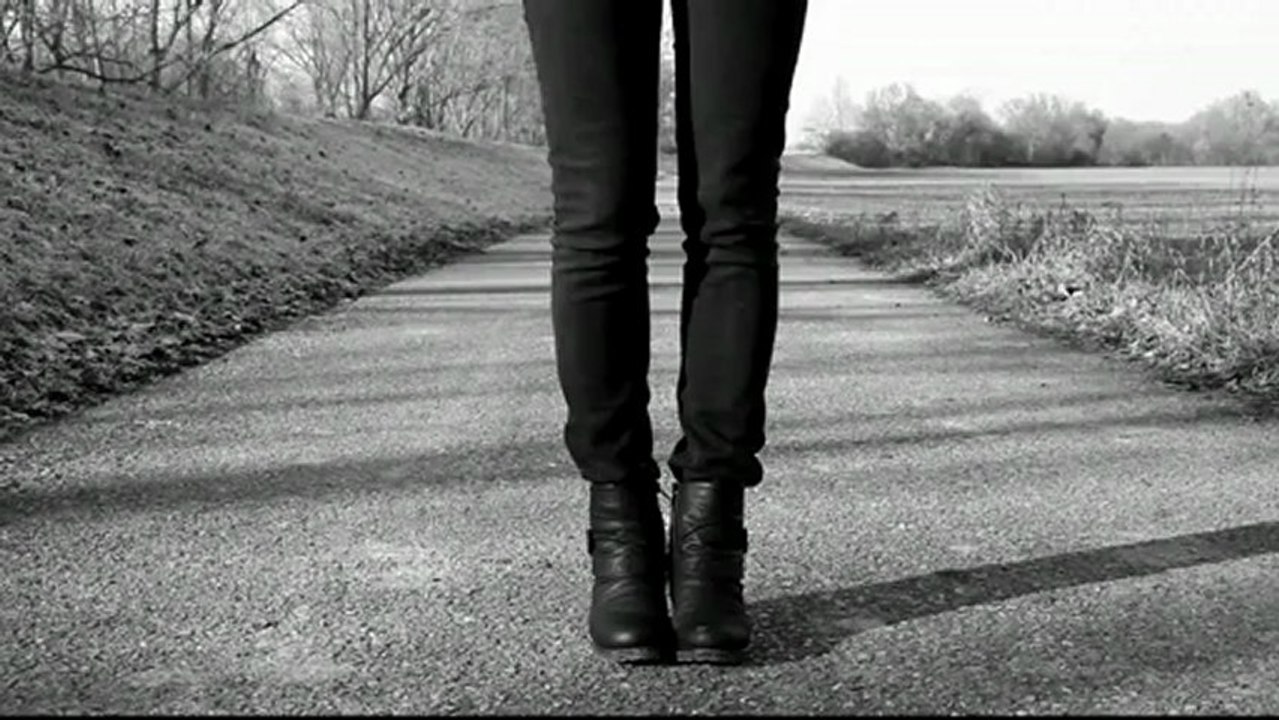 WAS NÜTZT DIE LIEBE IN GEDANKEN