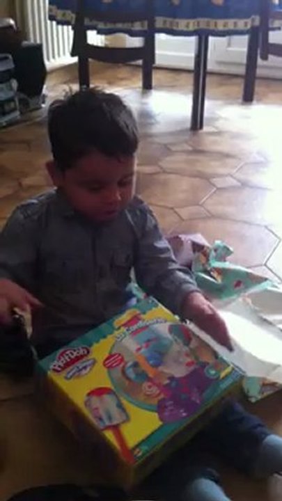 Le père noël de Lucas , deuxième partie