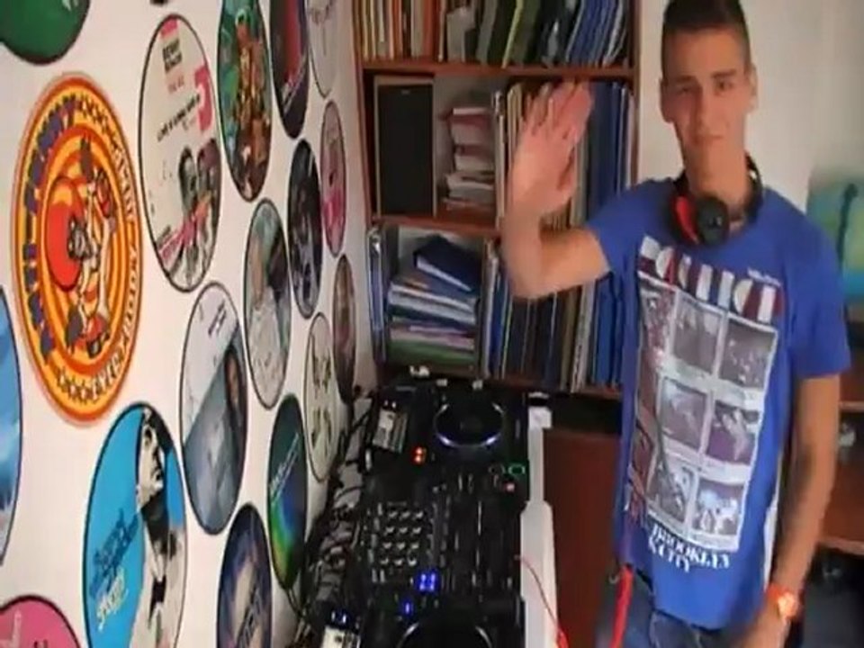 Axel Paerel | M6 Mobile DJ Experience | Mico C Défi 1 Mégamix DG