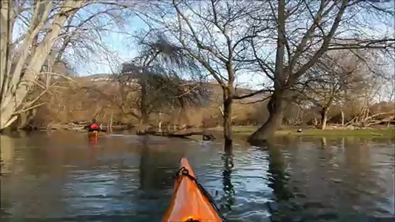 2012-12-22 Pantano de Yesa al 88% Video 4º