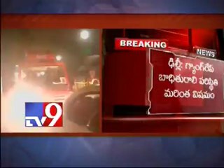 Delhi gang-rape victim en route to Singapore