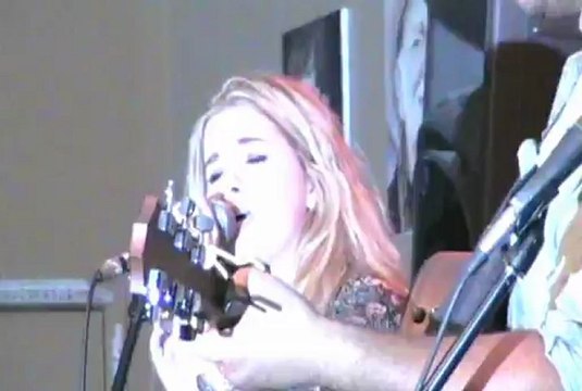 Katy Carswell- Whats Up by Four Non Blondes- 9-15-2012 @ the LMC
