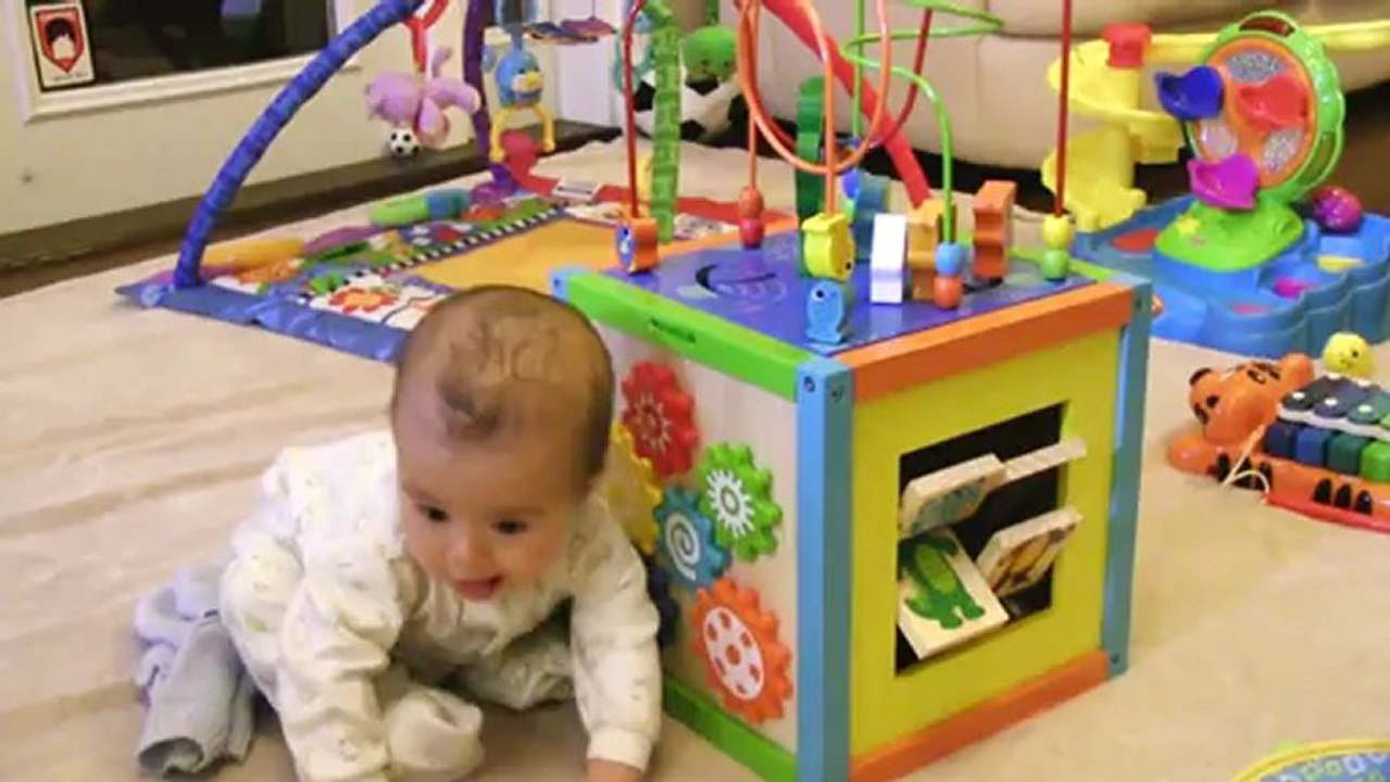 Cat Toys & Baby Toys... The Same Thing... Linus Cat Tips