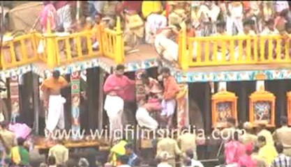 Jagannath Rath Yatra_1-MPEG-4 800Kbps.mp4