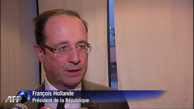 Otages: pas de leçon à recevoir des ravisseurs, selon Hollande