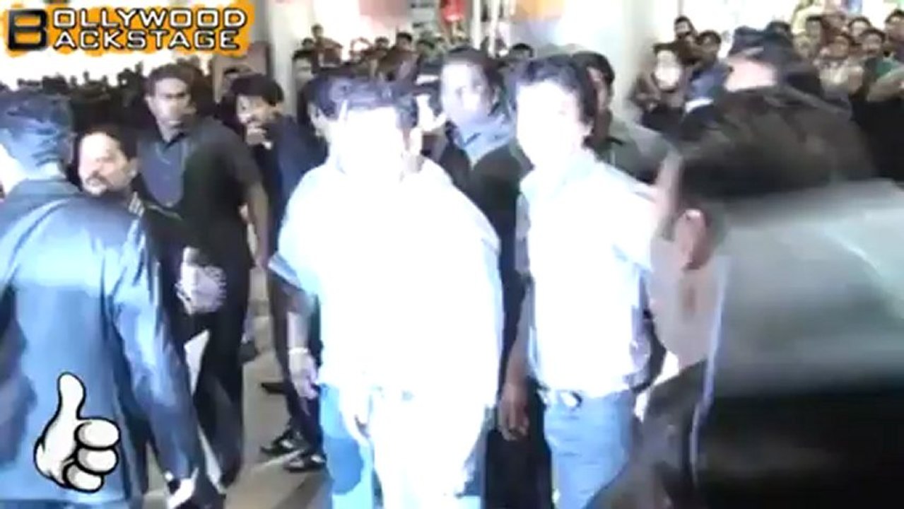 Salman Khan, Sonakshi Sinha & Aamir Khan @ Dabangg 2 premiere