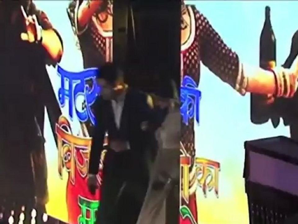 Matru and Bijli at Sa Re Ga Ma Pa